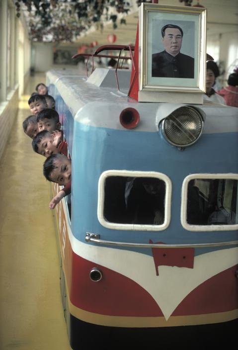 Фотография: Северная Корея в период с 1979 по 1987 годы №36 - BigPicture.ru