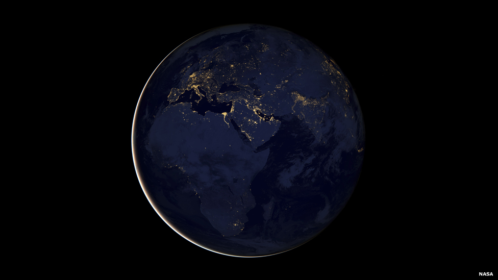Фотография: Ночная Земля из космоса №2 - BigPicture.ru