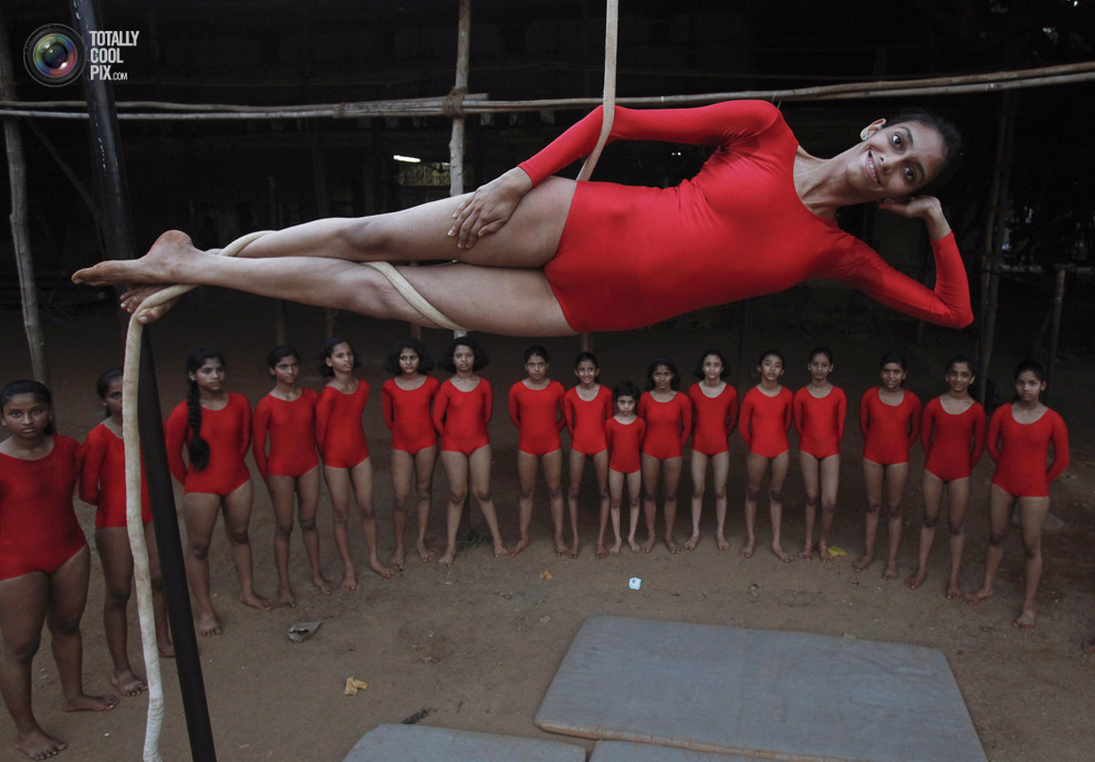 Фотография: Маллакхамб – это древний индийский вид спорта №2 - BigPicture.ru