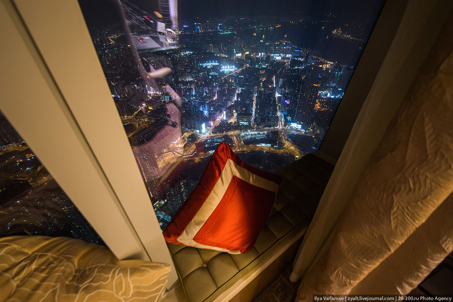 Фотография: Самый высокий отель в мире №37 - BigPicture.ru