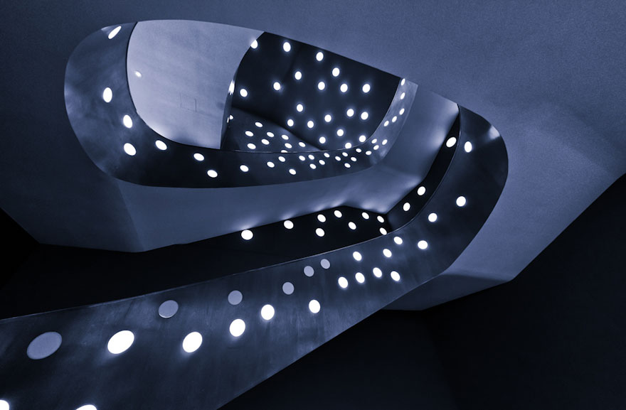 Фотография: Калейдоскоп спиральных лестниц №15 - BigPicture.ru