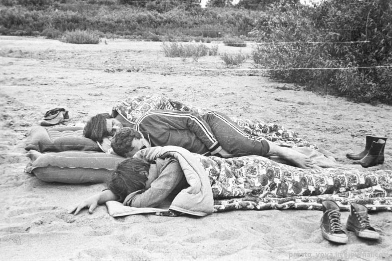 Фотография: Как жили наши родители: Школьники 70-х на отдыхе. №14 - BigPicture.ru
