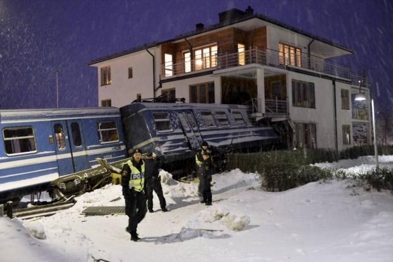 Фотография: 20-летняя девушка угнала поезд в Швеции №1 - BigPicture.ru