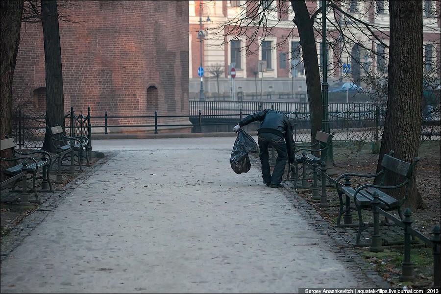 Фотография: Как убирают мусор в Кракове №15 - BigPicture.ru