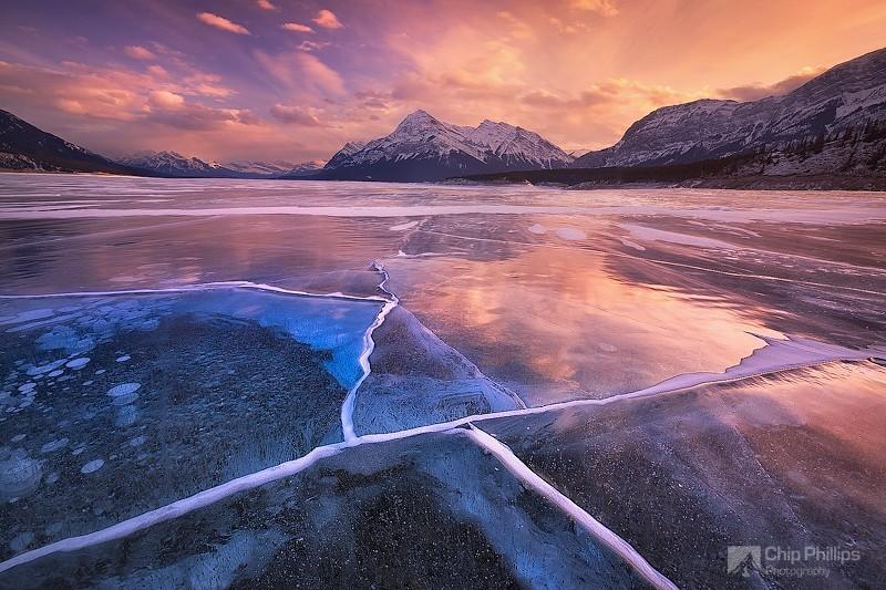 Фотография: Замерзшие пузырьки воздуха в озере №10 - BigPicture.ru