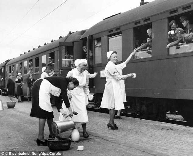 Фотография: Из архивов всплыли неизвестные фото нацистских экспериментов над детьми №7 - BigPicture.ru