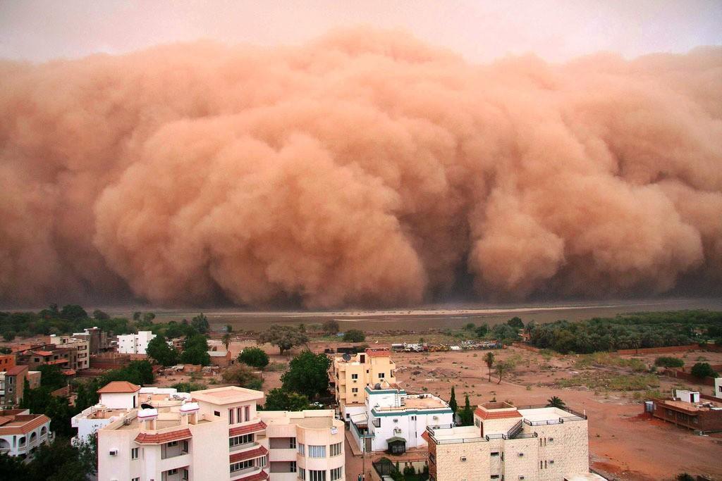 Фотография: Впечатляющие песчаные бури №12 - BigPicture.ru
