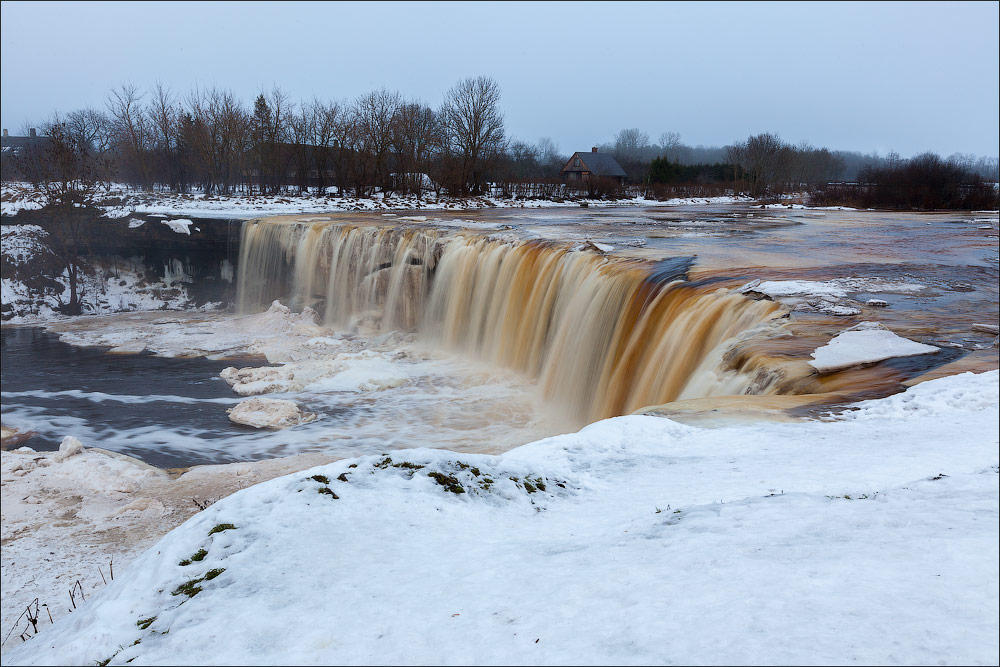 Фотография: Водопад из пива №11 - BigPicture.ru