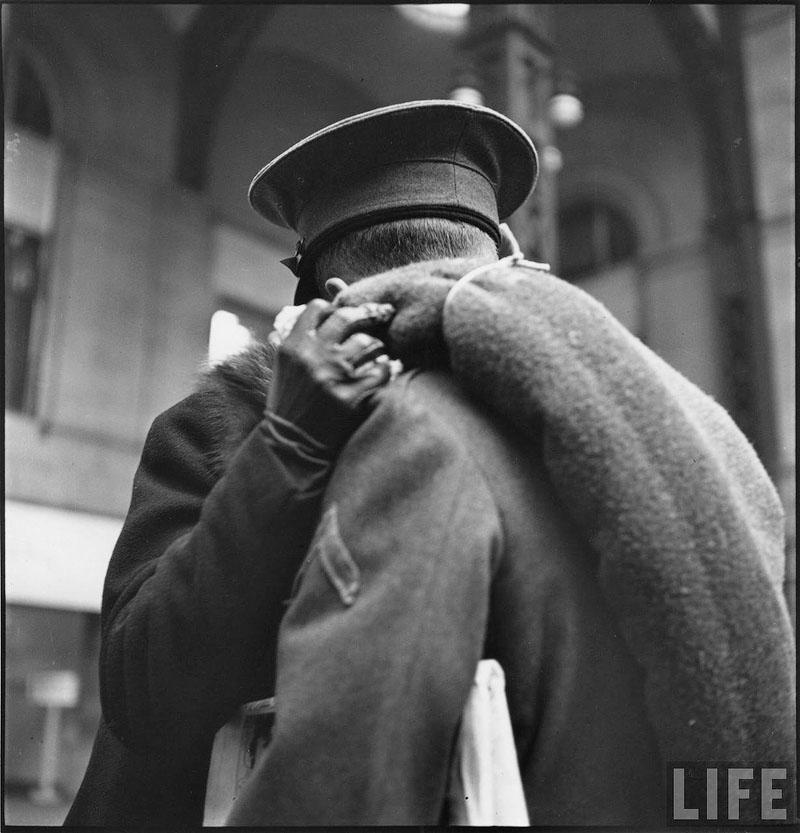Фотография: Прощание американки. Пенсильванский вокзал. 1943 №7 - BigPicture.ru