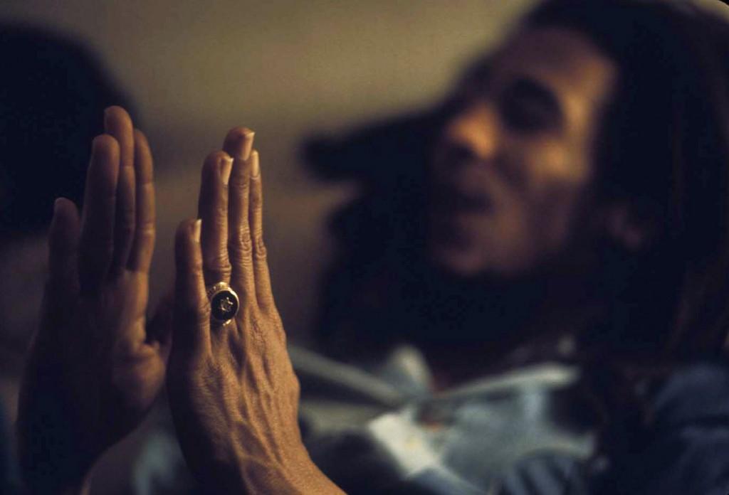 Фотография: Мятежная душа: портреты Боба Марли на Ямайке и за ее пределами №6 - BigPicture.ru