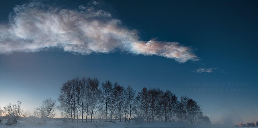 Фотография: Взрыв метеорита в небе над Челябинском (Чебаркульский метеорит). Полный фото-отчет с комментариями №12 - BigPicture.ru
