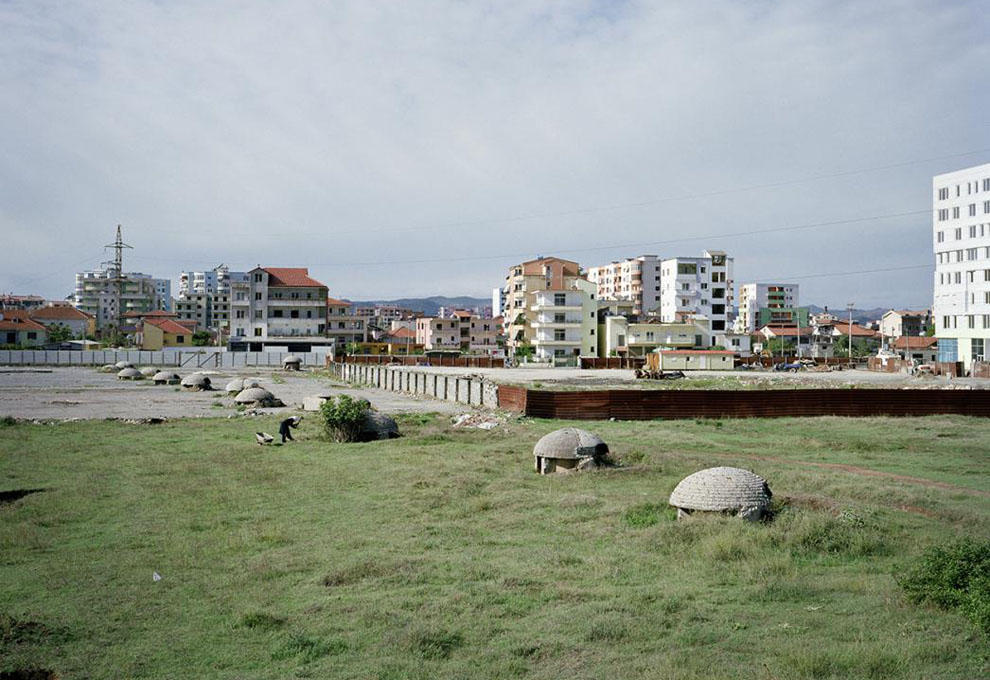 Фотография: Дэвид Гальярд: Албанские бункеры №9 - BigPicture.ru