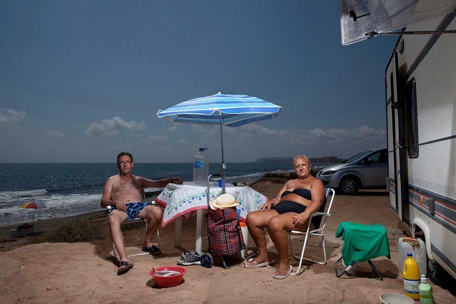 Фотография: Лусия Херреро: Семья на пляже №12 - BigPicture.ru