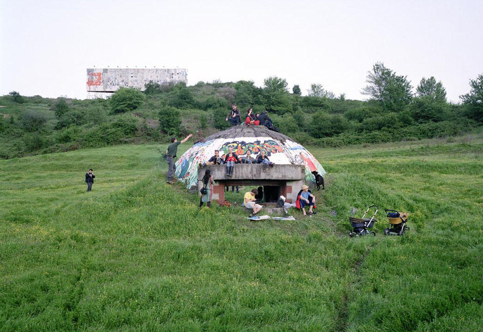 Фотография: Дэвид Гальярд: Албанские бункеры №8 - BigPicture.ru