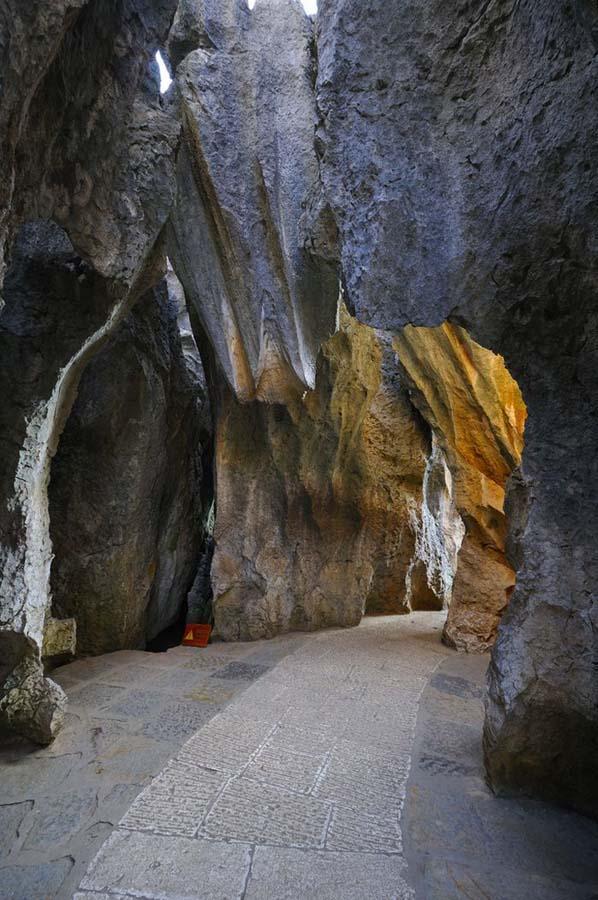 Фотография: Чудеса света: каменный лес Шилинь в Китае №11 - BigPicture.ru