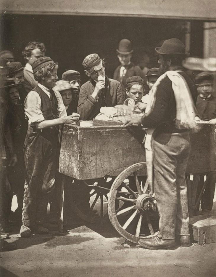 Фотография: Уличная жизнь Лондона в 1876-1877 гг. №11 - BigPicture.ru