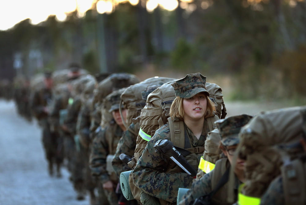 Фотография: Боевая подготовка женщин-морских пехотинцев США №17 - BigPicture.ru