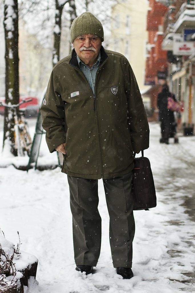 Фотография: Харизматичный старичок Али каждый день демонстрирует новый лук №2 - BigPicture.ru
