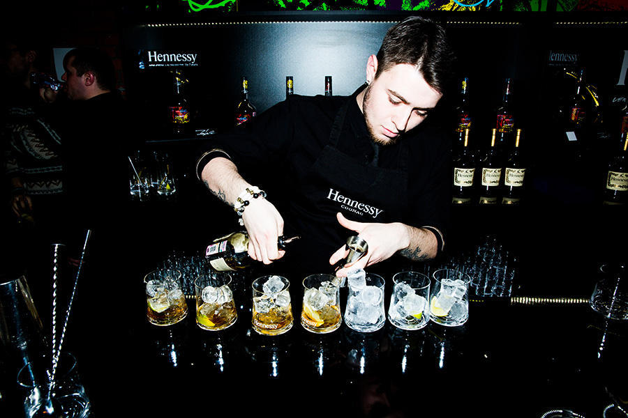 Фотография: Hennessy VS Limited Edition by Futura №13 - BigPicture.ru