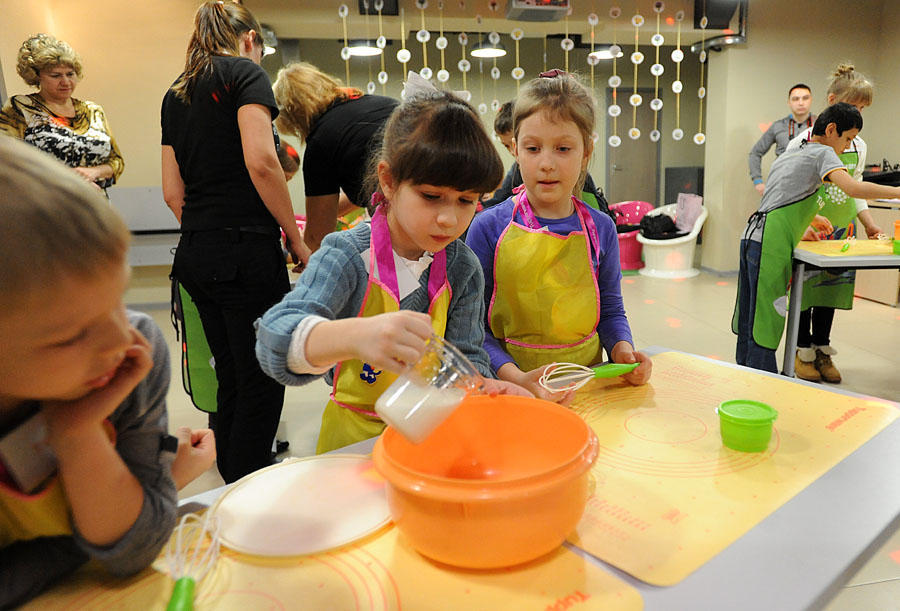 Фотография: Учим детей готовить №12 - BigPicture.ru