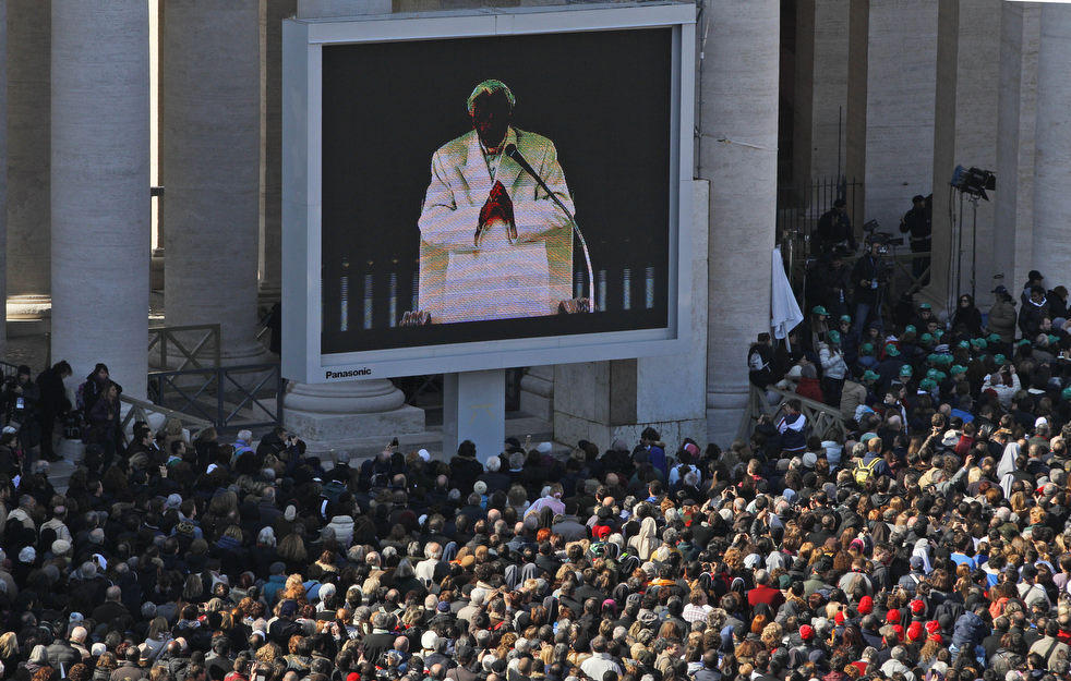 Фотография: Последняя всеобщая аудиенция Папы Бенедикта XVI №16 - BigPicture.ru