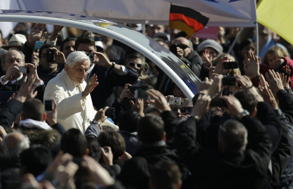 Фотография: Последняя всеобщая аудиенция Папы Бенедикта XVI №24 - BigPicture.ru