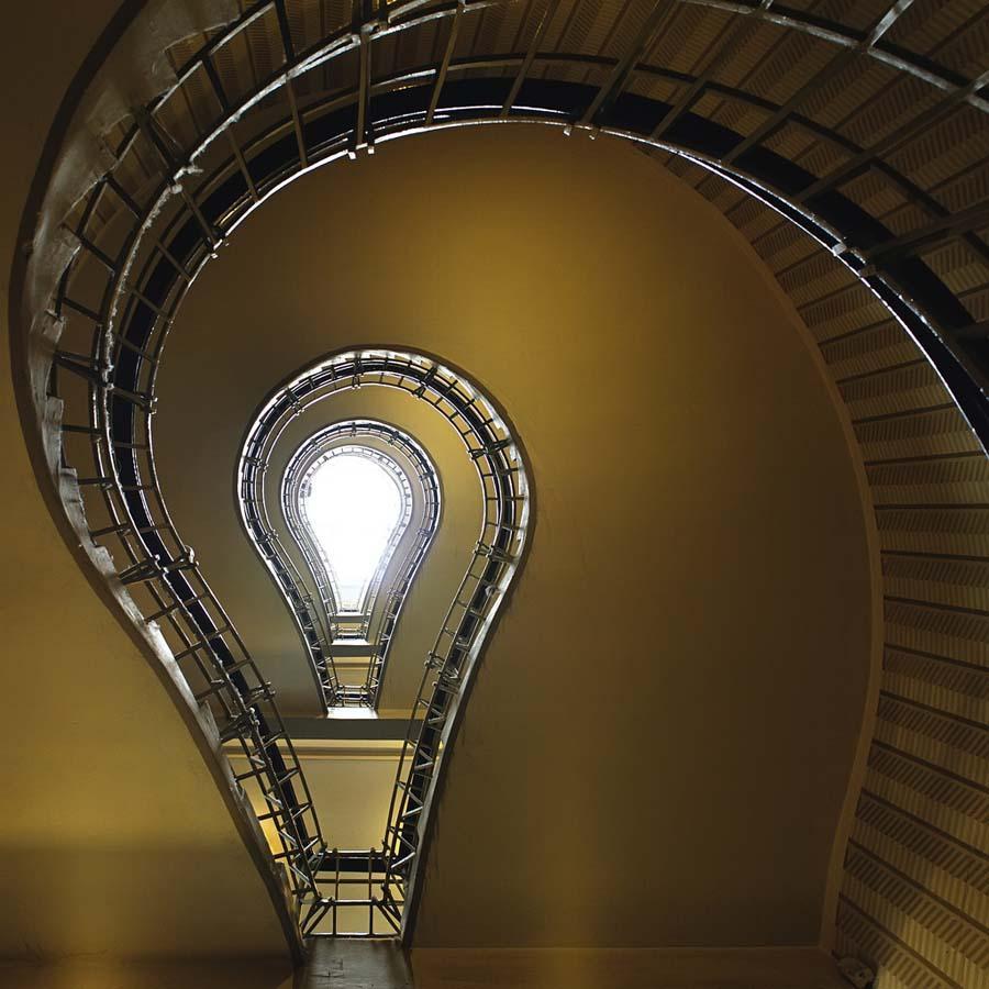 Фотография: Головокружительная красота спиральных лестниц №2 - BigPicture.ru