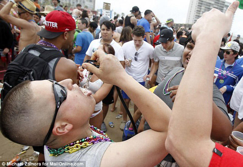 Фотография: Алкоголь, разврат, отрыв: Весенние каникулы по-американски №14 - BigPicture.ru