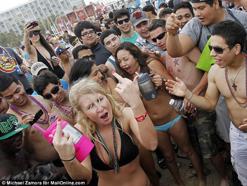 Фотография: Алкоголь, разврат, отрыв: Весенние каникулы по-американски №16 - BigPicture.ru