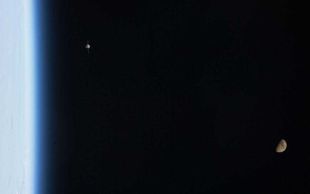 Фотография: Международная космическая станция: экспедиция 34 №13 - BigPicture.ru