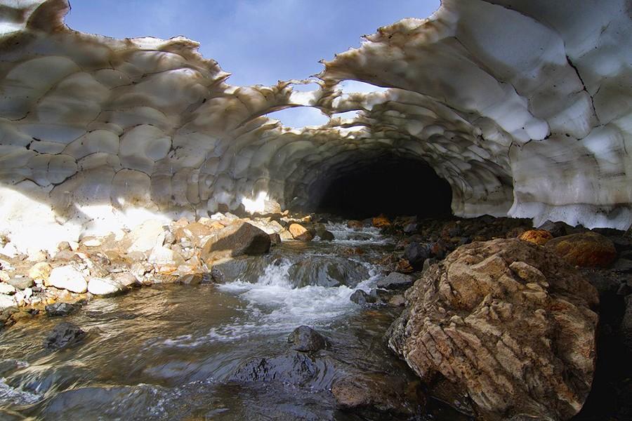 Фотография: Снежные пещеры Камчатки №4 - BigPicture.ru