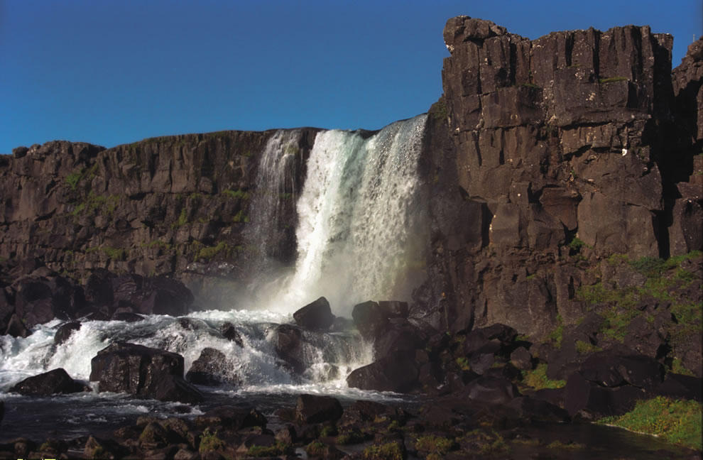 Фотография: Красоты водопадов Исландии в фотографиях №24 - BigPicture.ru