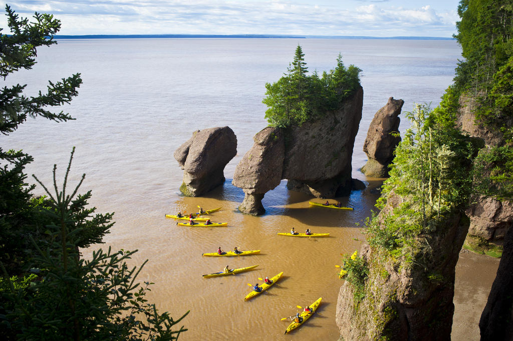 Фотография: Природное чудо - скалы Хоупвелл в заливе Фанди №10 - BigPicture.ru