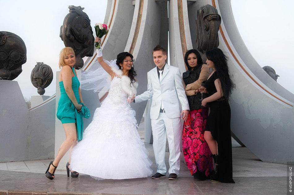Фотография: Первая лесбийская свадьба в Казахстане №21 - BigPicture.ru