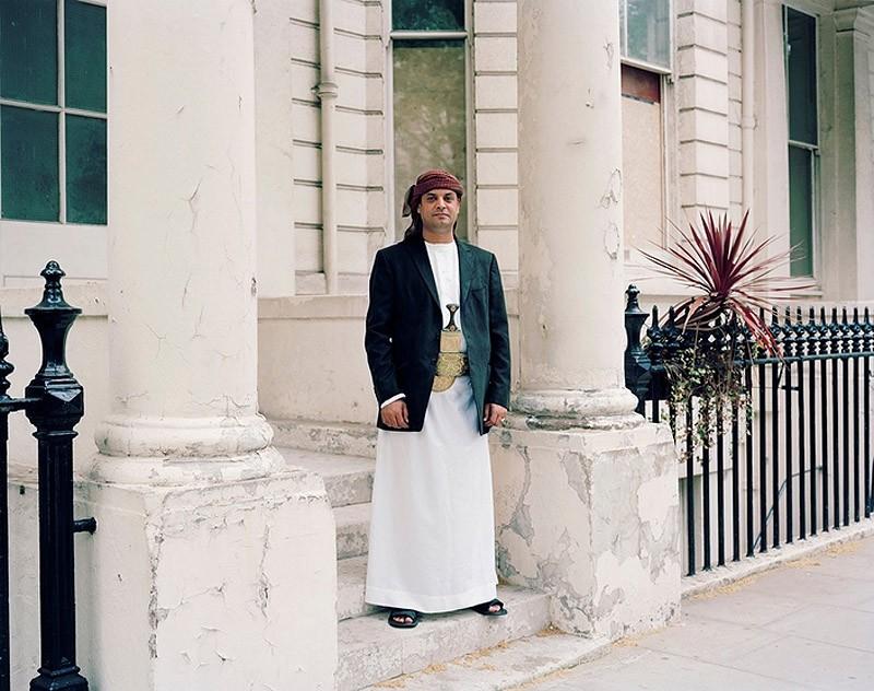 Фотография: Маленькие миры Лондона: эмигранты в национальных костюмах №18 - BigPicture.ru