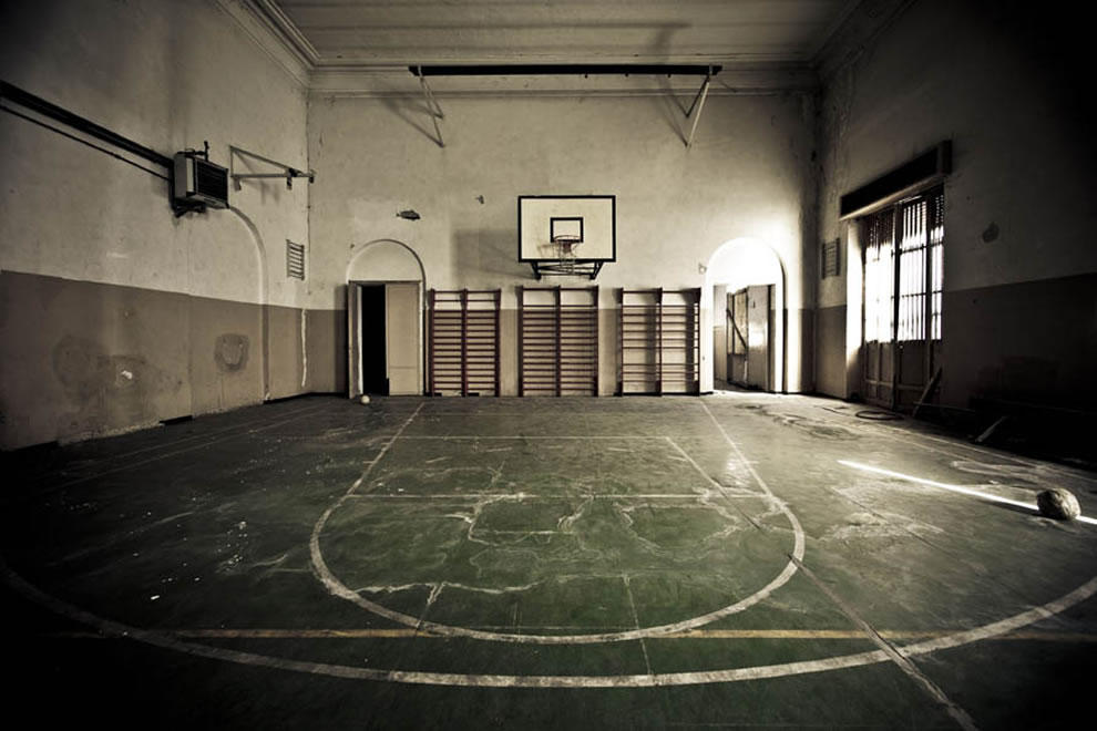 Фотография: Заброшенные школы и университеты по всему миру №20 - BigPicture.ru