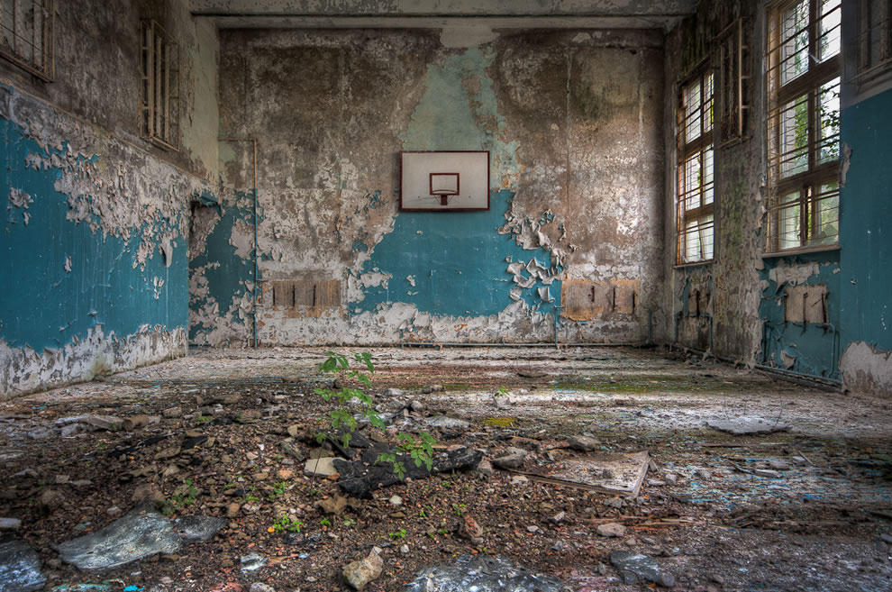 Фотография: Заброшенные школы и университеты по всему миру №23 - BigPicture.ru