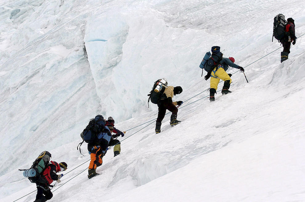 Фотография: Восхождение на Эверест: от 1953 года до наших дней №25 - BigPicture.ru