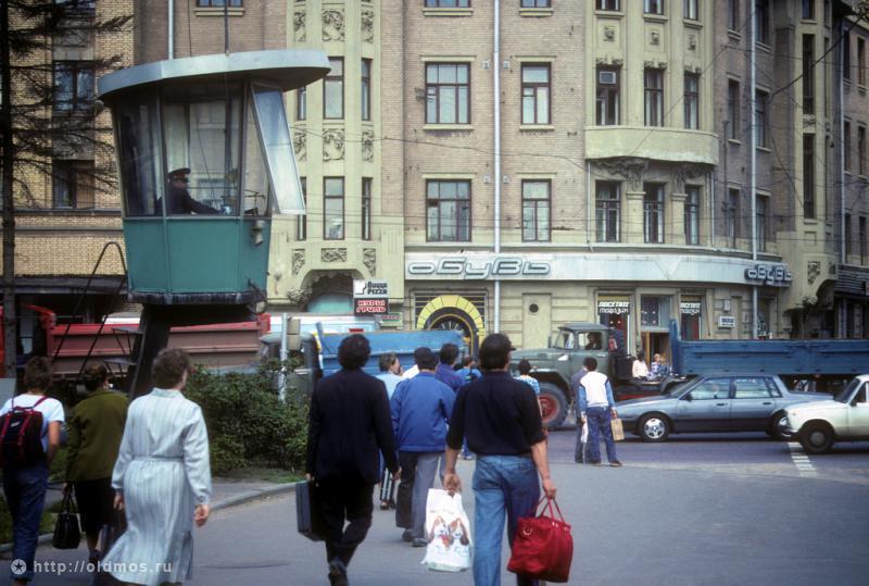 Фотография: Какой была Москва в 90-е годы №27 - BigPicture.ru