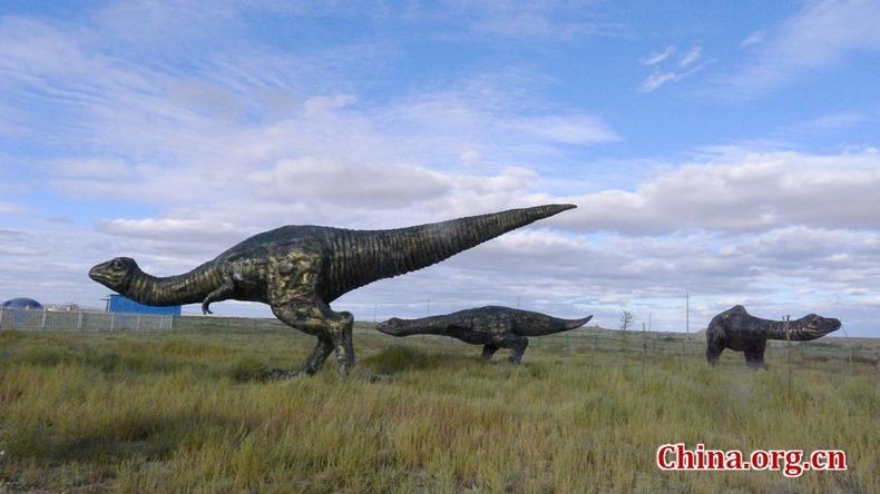Фотография: Целующиеся динозавры Эрэн-Хото в Китае №11 - BigPicture.ru