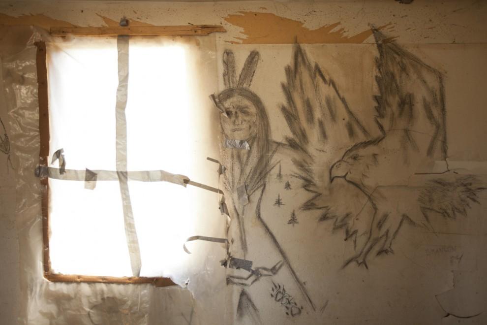 Фотография: Сюрреалистичные фотографии из жизни современных индейцев оглала-лакота №16 - BigPicture.ru