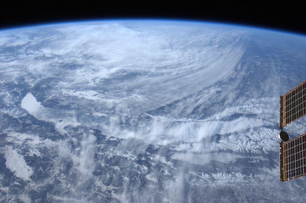 Фотография: Облака: Вид из космоса №6 - BigPicture.ru