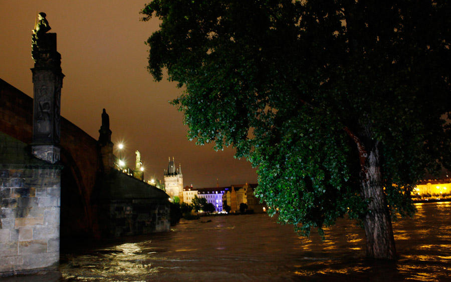Фотография: Из-за наводнения Чехию объявили зоной бедствия №15 - BigPicture.ru