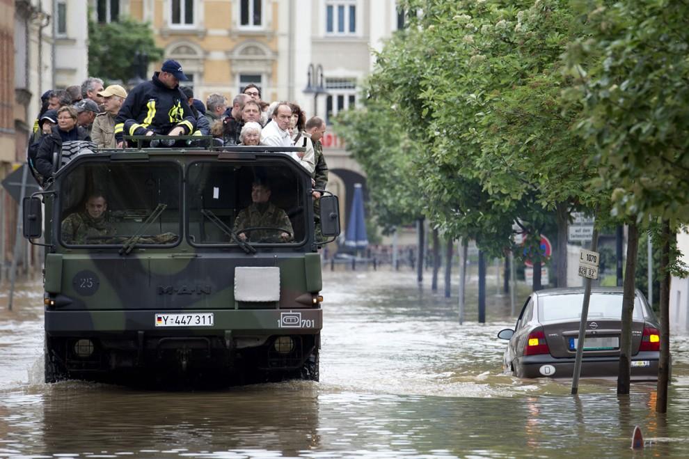 Фотография: Наводнения в Европе №29 - BigPicture.ru