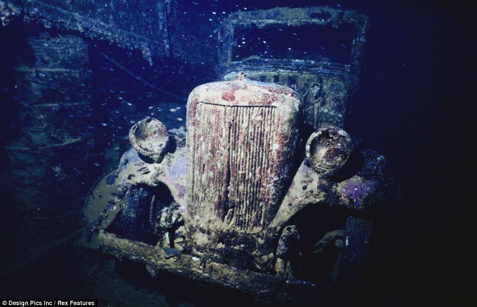 Фотография: Подводное кладбище кораблей №14 - BigPicture.ru