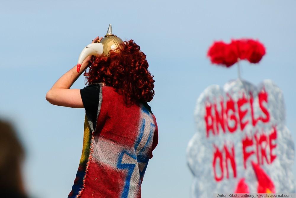 Фотография: Самый крупный карнавал северной Европы №48 - BigPicture.ru