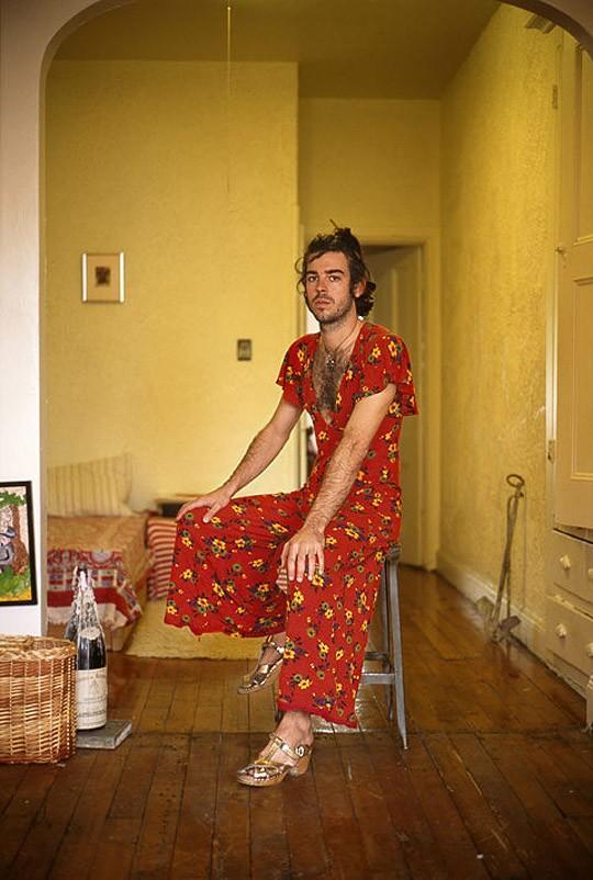 Фотография: Парни в одежде своих подружек №3 - BigPicture.ru