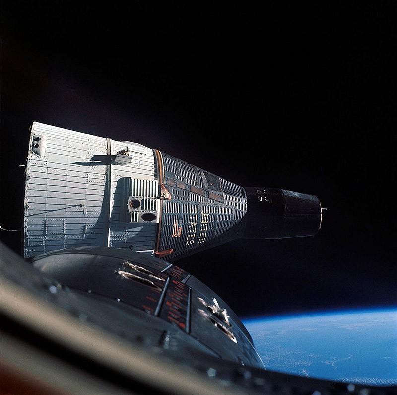 Фотография: Краткая история освоения космоса №20 - BigPicture.ru