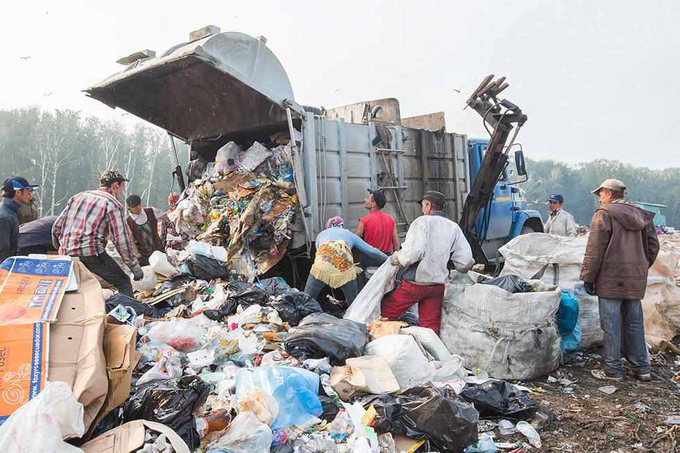 Фотография: Сваливаем: Репортаж с крупнейшей в Новосибирске свалки мусора №16 - BigPicture.ru