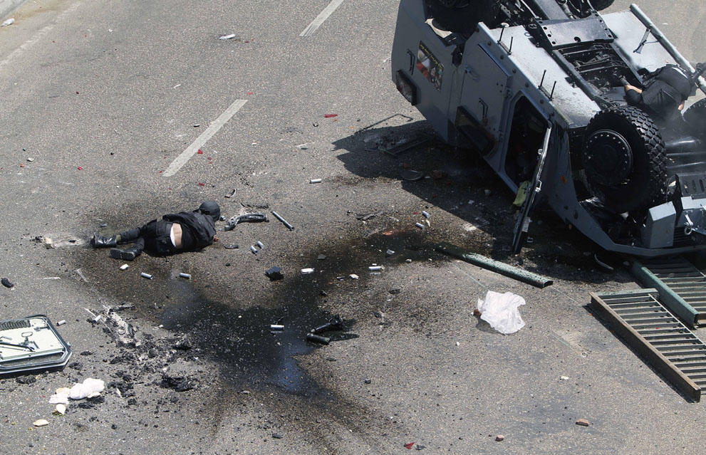 Фотография: Смертельные столкновения в Египте №12 - BigPicture.ru